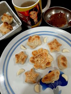 गार्लिक ब्रेड(Garlic Bread Recipe in hindi) रेसिपी मुख्य फोटो