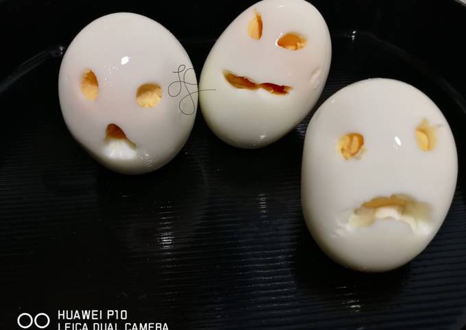 Halloween Eggs