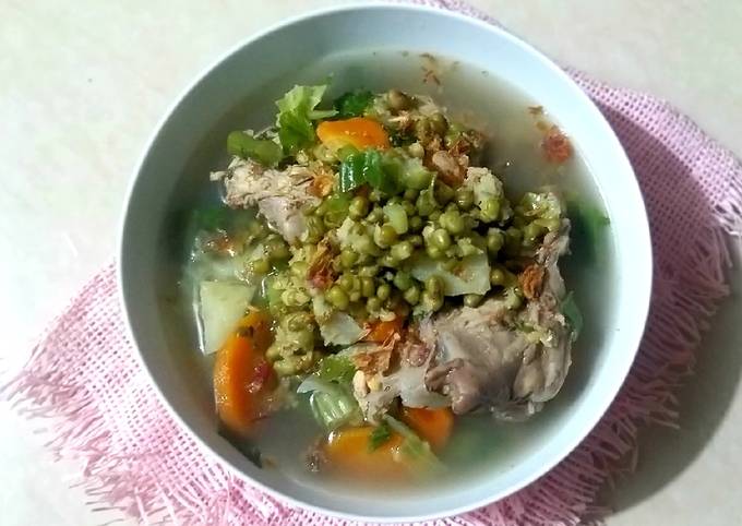 Cara Membuat Sup Ayam Kacang Hijau Rumahan