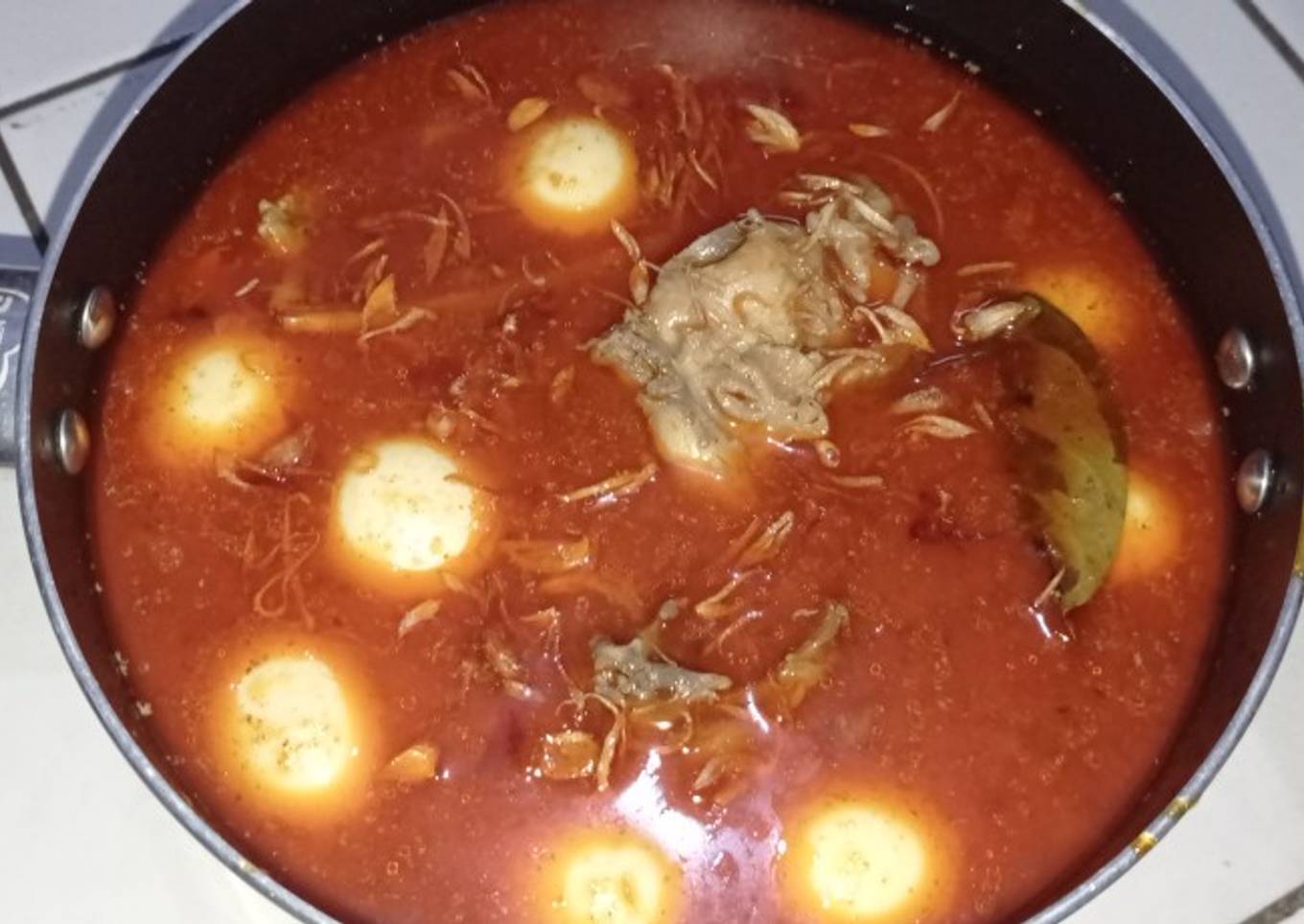 Gulai ayam telur