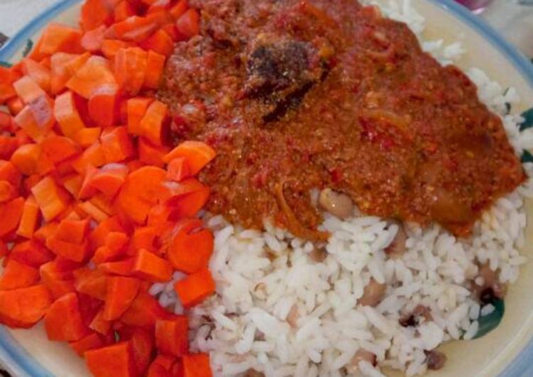 Pepper stew with rice and beans