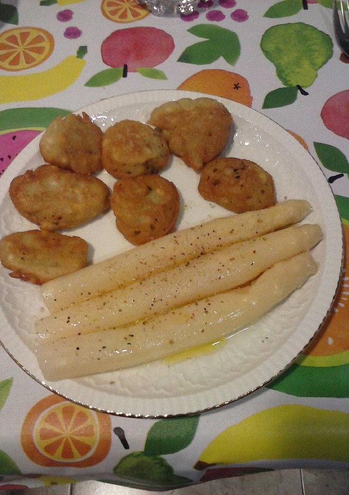 Una foto de Buñuelos de huevas de merluza