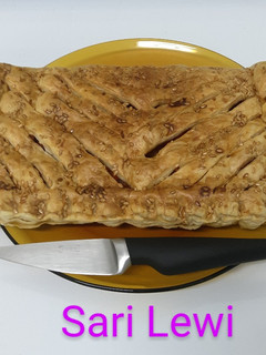 Una foto de Empanada de hojaldre con lo que tenía por casa