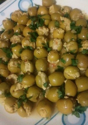 Une photo de Olives farcies à la viande hachée de dinde