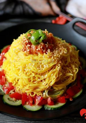 影音食譜 韓式肉醬麵ღ開心料理 的食譜成品照片