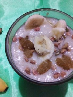बनाना शेक (banana Shake recipe in Hindi) रेसिपी मुख्य फोटो