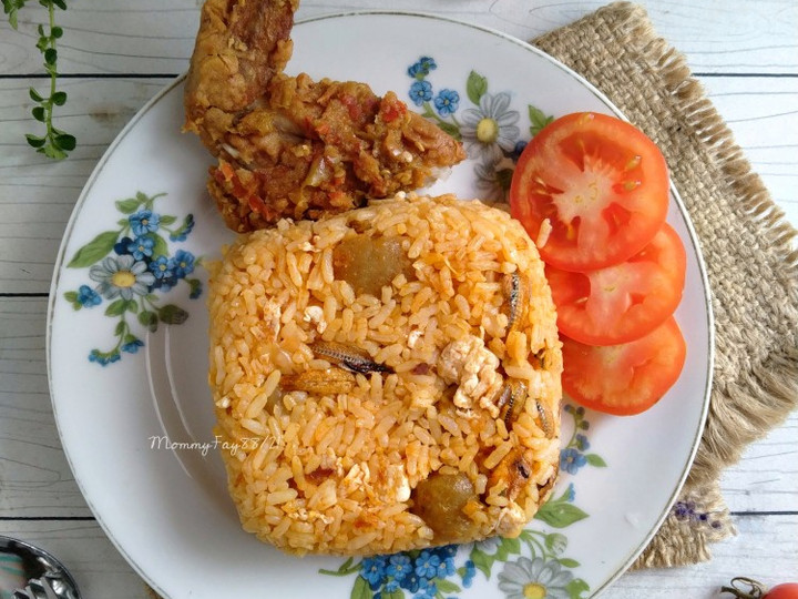 Resep Nasi Goreng Teri Bakso, Lezat Sekali