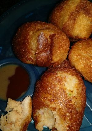 A picture of Cheese potato bread roll.