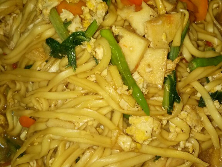 Resep Mi NYEMEK PEDAS by YPH, Enak Banget