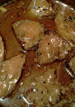 A picture of Mustard seeds hilsha fish curry.
