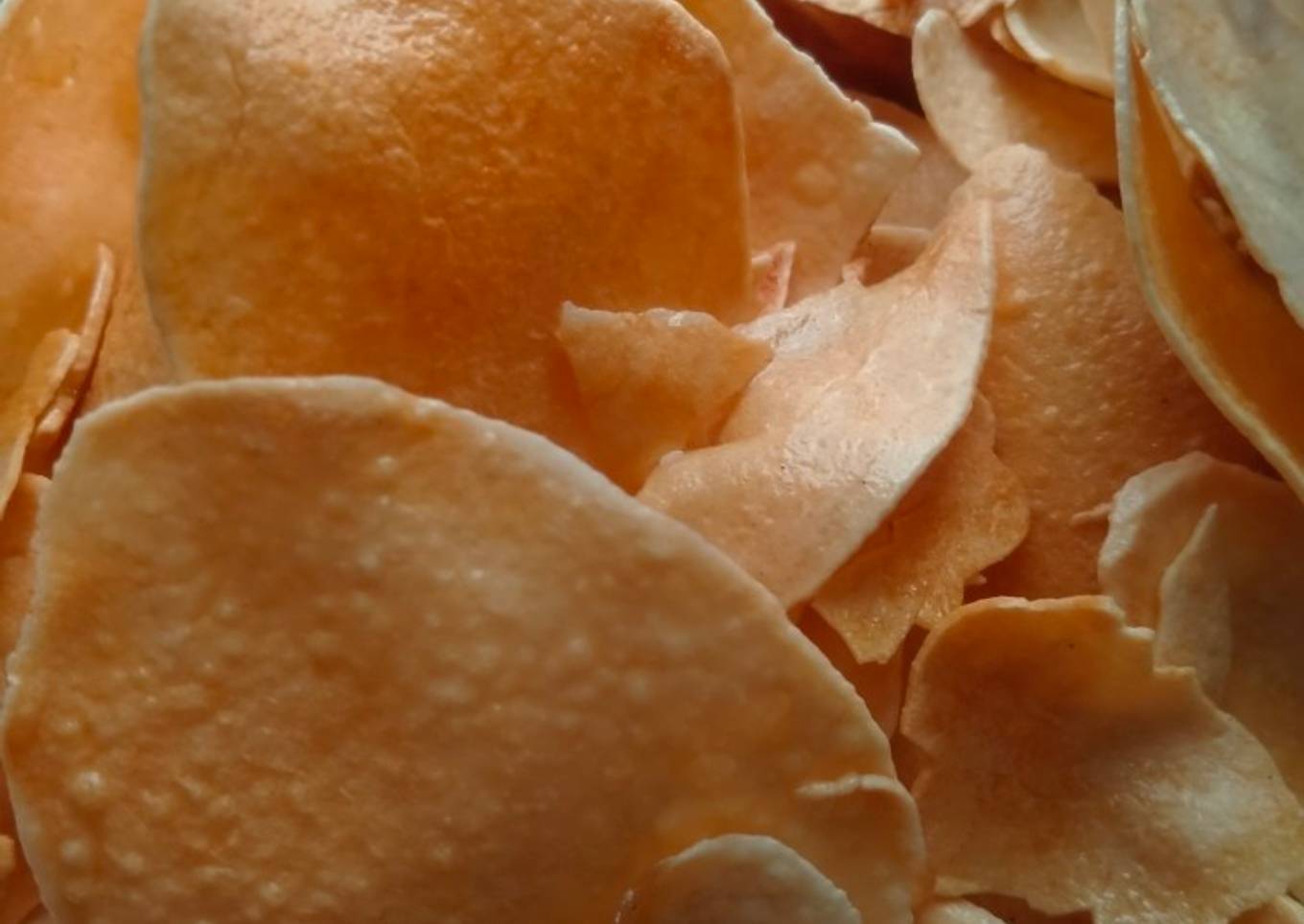 Homemade aloo chips
