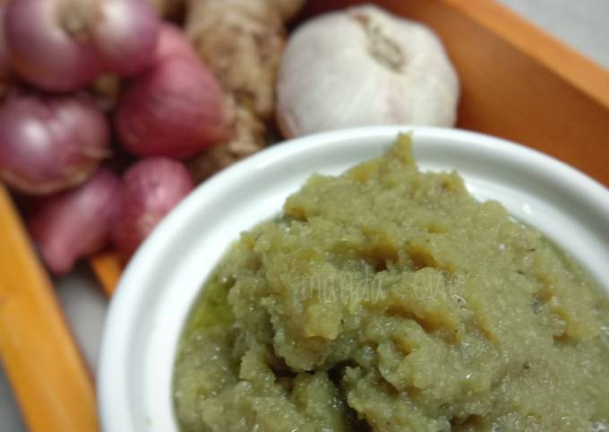 Langkah Mudah untuk Membuat Bumbu dasar putih yang Lezat