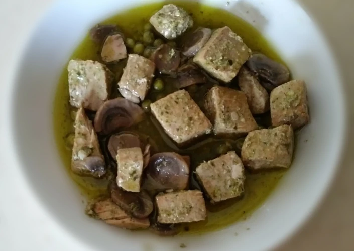 Receta Atún al ajillo en salsa verde