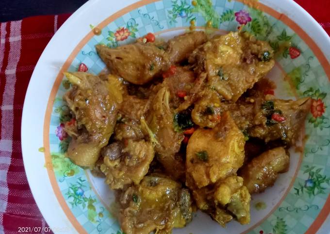 Wajib coba! Resep  memasak Yellow gravy chicken  istimewa