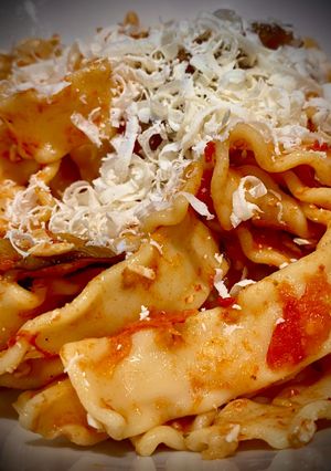 A picture of Pasta alla Norma.
