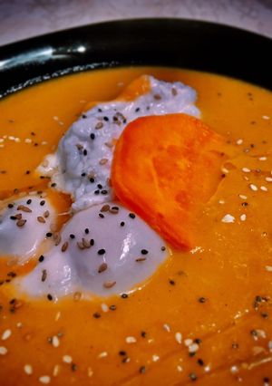 Foto principal de Crema de batata y calabacín con Canela y curry
