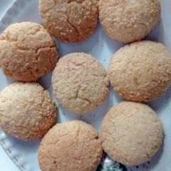 A picture of Coconut biscuits.