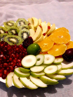 عکسی از دستور سالاد میوه + میوه ی کُنار
