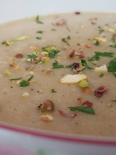 Una foto de Crema de patata vegana con levadura nutricional