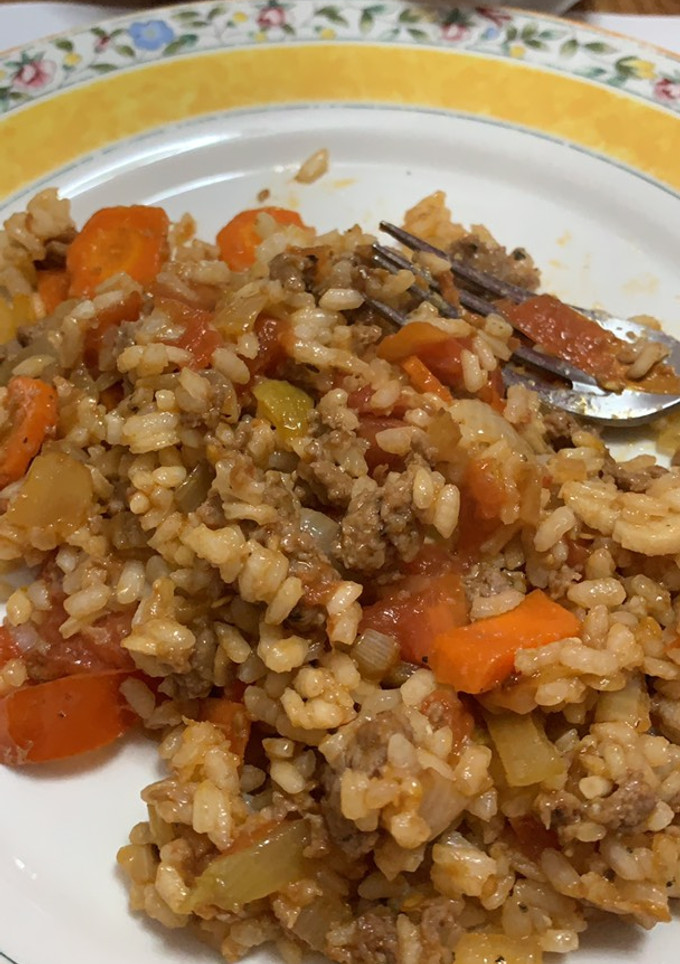 Una foto de Arroz con verduras y salsa de soja