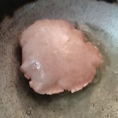 A picture of Strawberry puri.