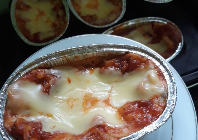 Resep: Untuk Mencoba Di RumahLasagna dengan white sauce dan red sauce
