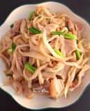 Củ cải khô xào thịt ba chỉ