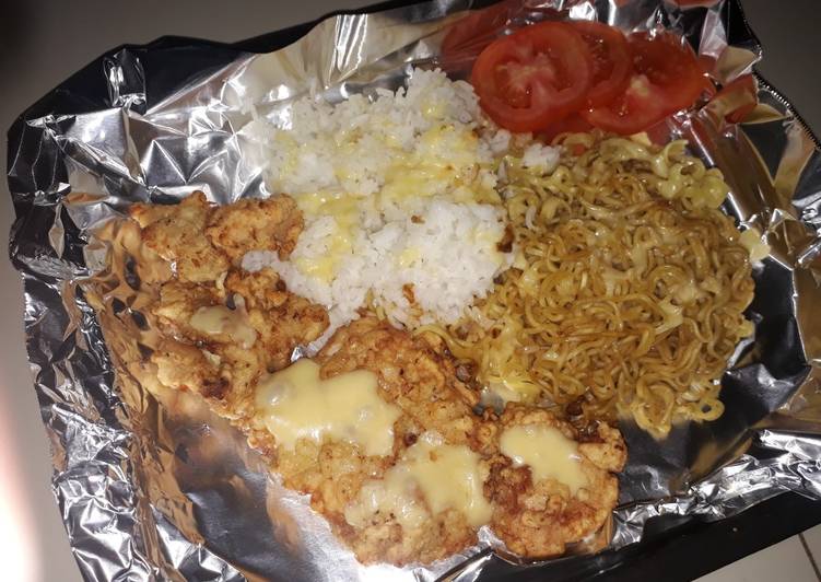 Indomie Goreng dan Katsu Mozarella