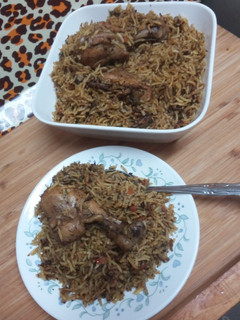 A picture of Chicken Biryani.