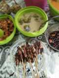 Sate ayam dan sapi enaaaak (a.k.a Sate marangi)...ala teh endah