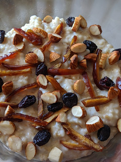 A picture of Oatmeal Healthy Breakfast.