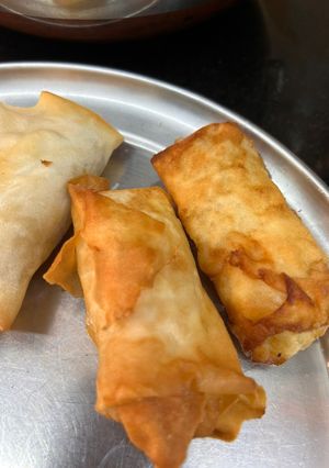 A picture of Cheesy Spring roll.
