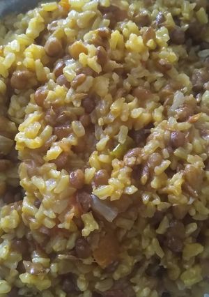 A picture of Brown rice aur masoor dal ki khichdi.