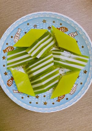 Hình của món Rau câu lá dứa+ nước cốt dừa.