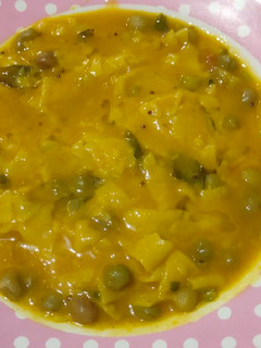તુવેર દાણામાં ઢોકળી (Tuvar Dana Dhokli Recipe in Gujarati રેસીપી મુખ્ય ફોટો