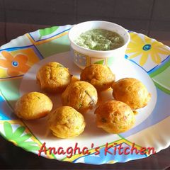 A picture of Moong Dal veggies Appam (मुगाचे आप्पे).