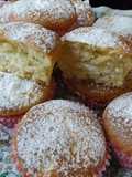 Muffins rellenos de manzanas y queso con Amaretto (18 unidades)