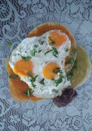 A picture of My Style Huevos Motuleños.