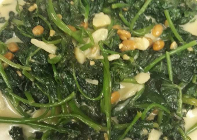 Ini dia! Bagaimana cara membuat Tumis daun ubi tauco  menggugah selera