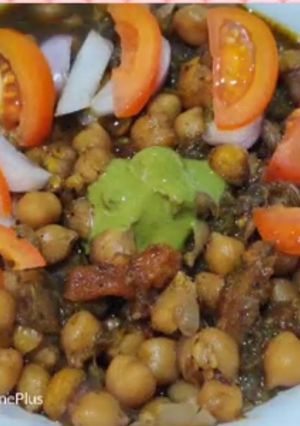 A picture of Spicy chole.