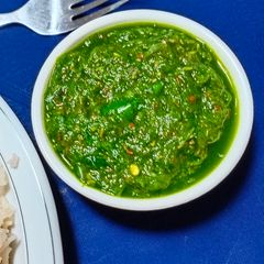 A picture of Green Garlic Chutney.