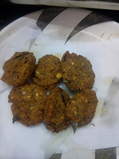 வாழைப்பூ வடை (Vaazhaipoo vadai recipe in tamil) செய்முறை முக்கிய புகைப்படம்