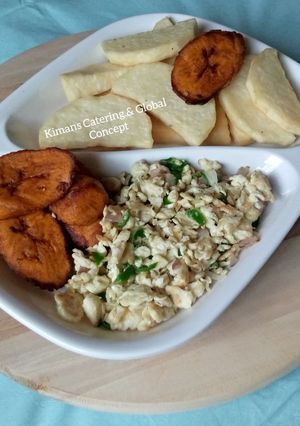 A picture of Fried plantain,yam with scrambled eggs.