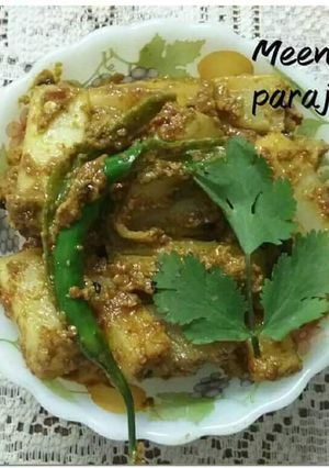 A picture of Nepali achar mooli ka.