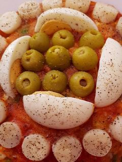 Una foto de Pastel fresco de ensaladilla