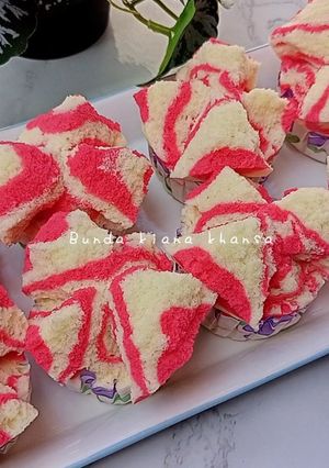 Foto resep Bolu kukus mekar merah putih
