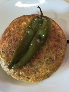 Una foto de Tortilla de patatas trituradas