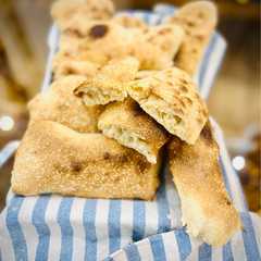نان چاباتا بدون گلوتن با خمیر ترش 🍞-レシピのメイン写真
