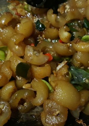 Foto resep Oseng kikil cabe ijo