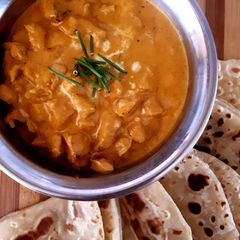 A picture of Smoked Butter Chicken.